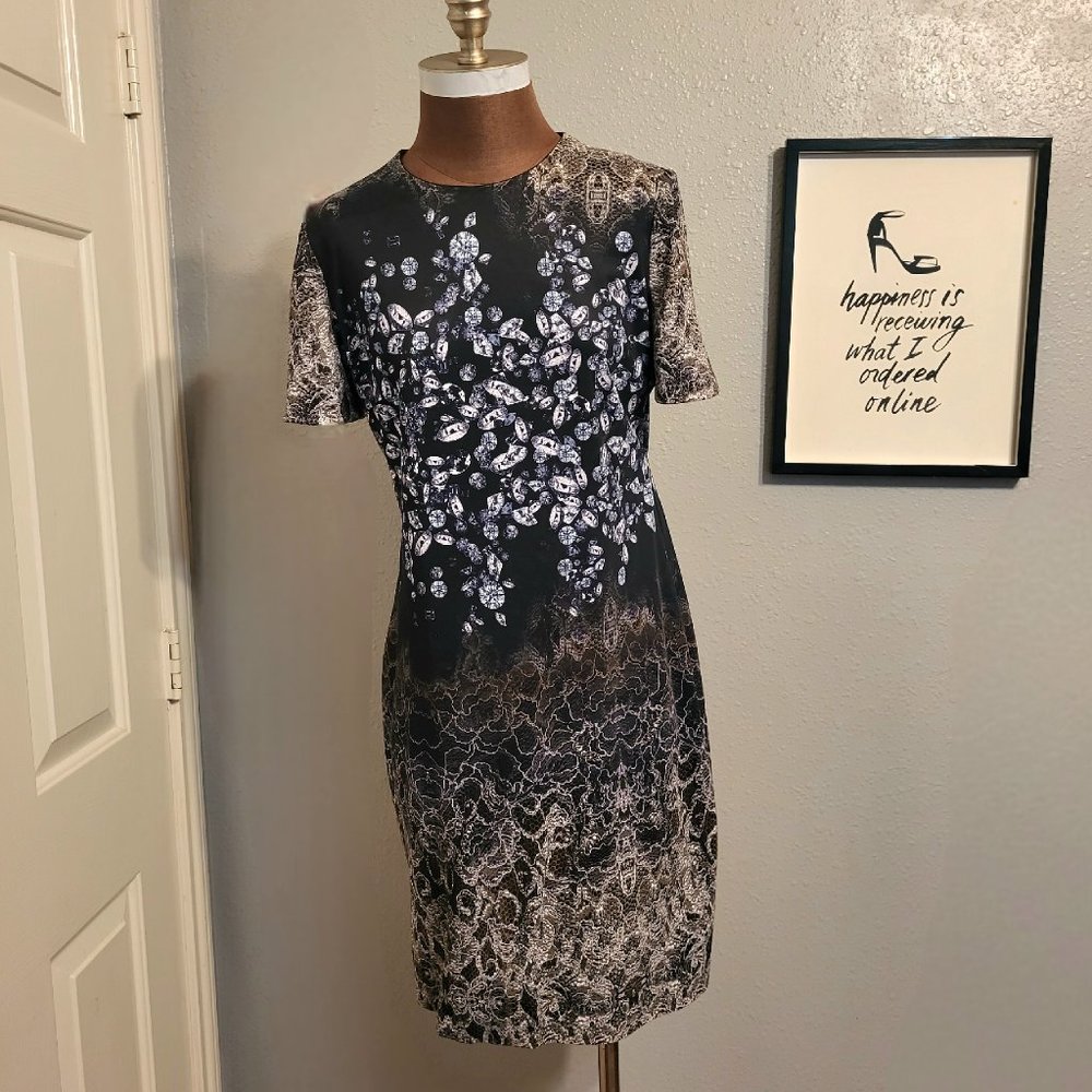Kevan Hall Diamond and Lace Print Dress
